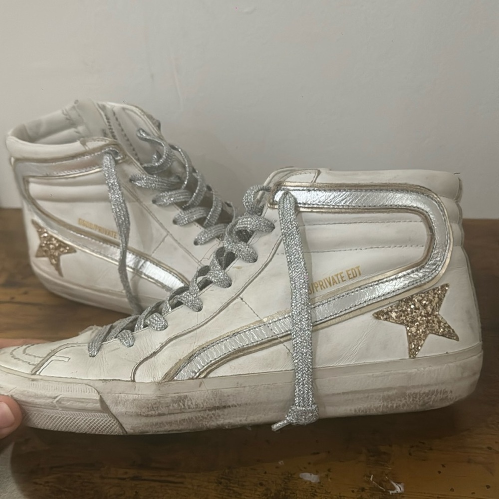 Golden goose